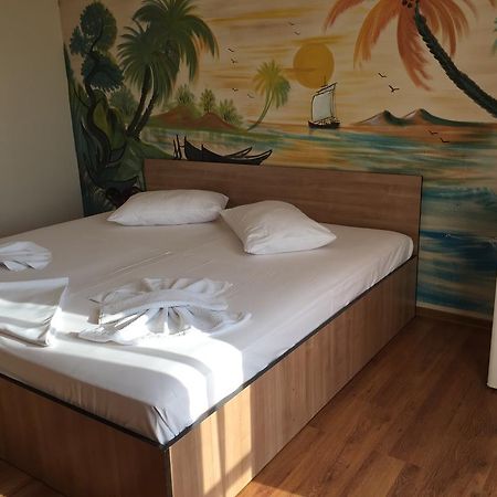 Vila Nusa Hotel Eforie Bagian luar foto