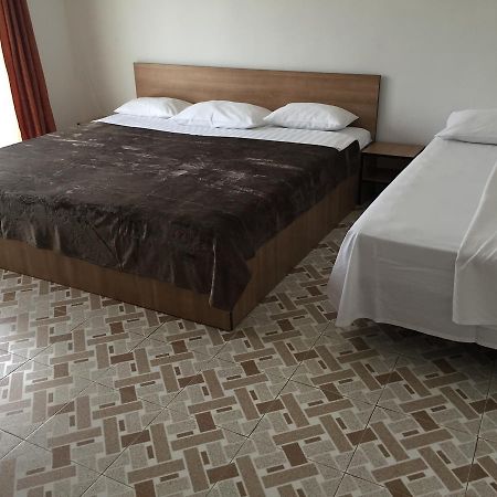 Vila Nusa Hotel Eforie Bagian luar foto