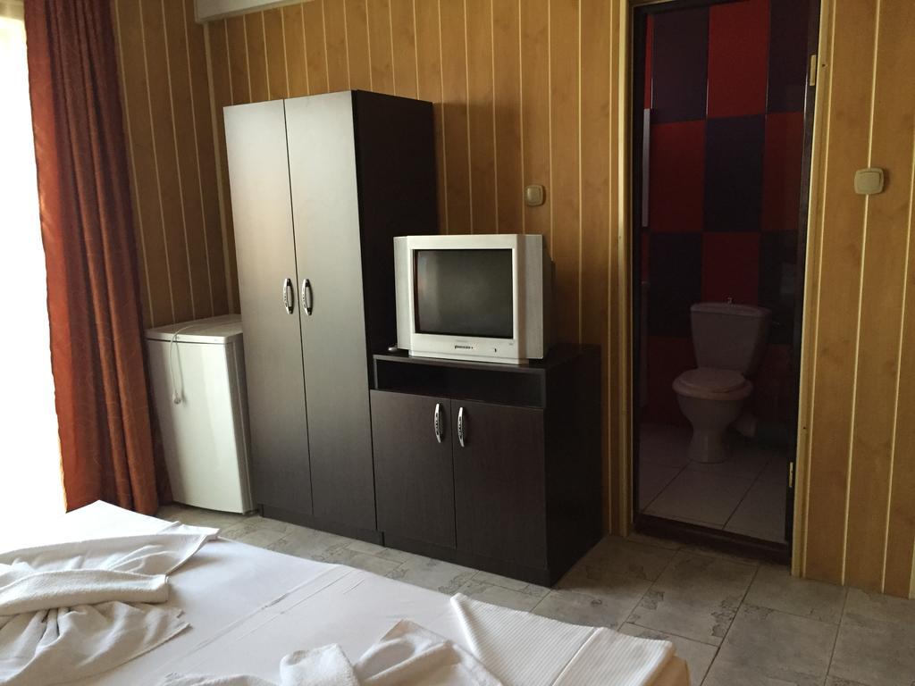 Vila Nusa Hotel Eforie Bagian luar foto